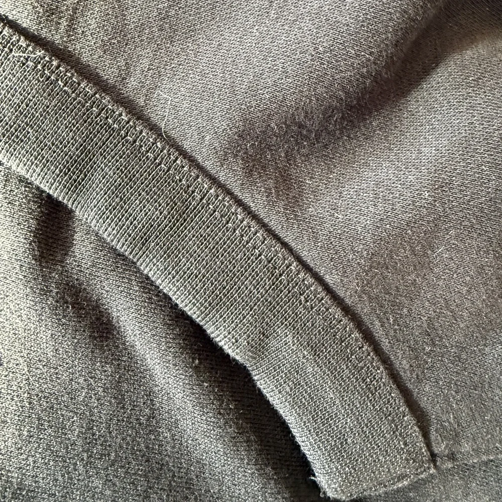 AMG Petronas Tommy Hilfiger F1 Team Hoodie Sponsor Logo  Size XL Mercedes - Picture 11 of 11